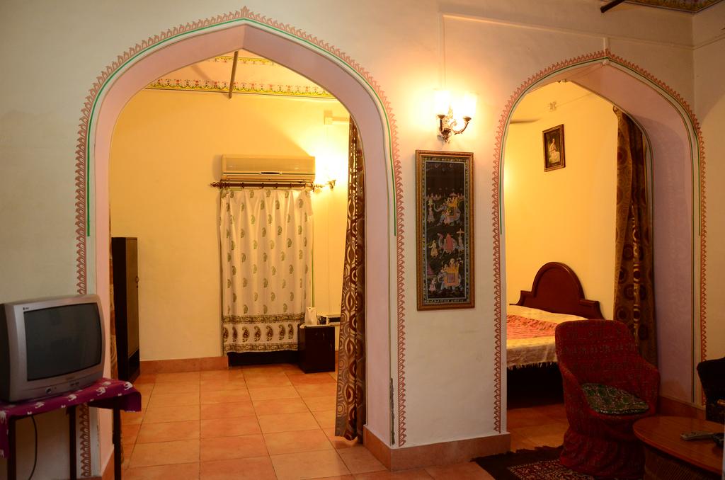 Hotel Burja Haveli, Alwar, Rajasthan - Suite3
